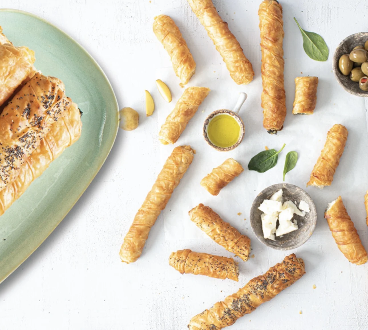 ıspanaklı peynirli rulo börek